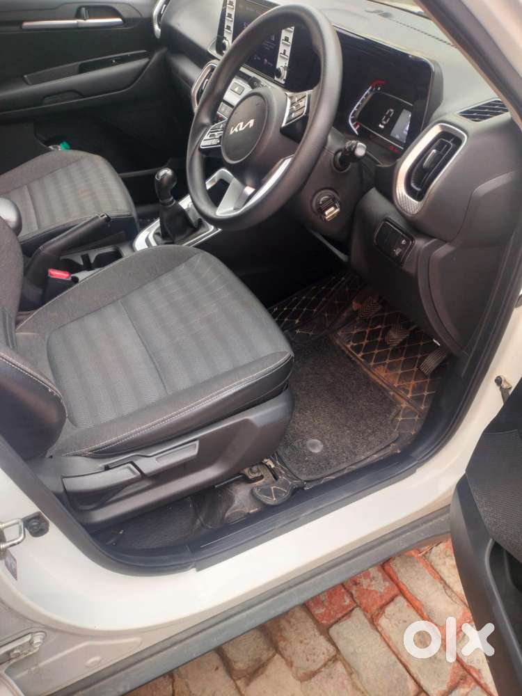 Kia Sonet 2021 Petrol