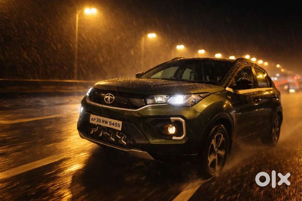 Tata Nexon 2023 Petrol Topend Well Maintained