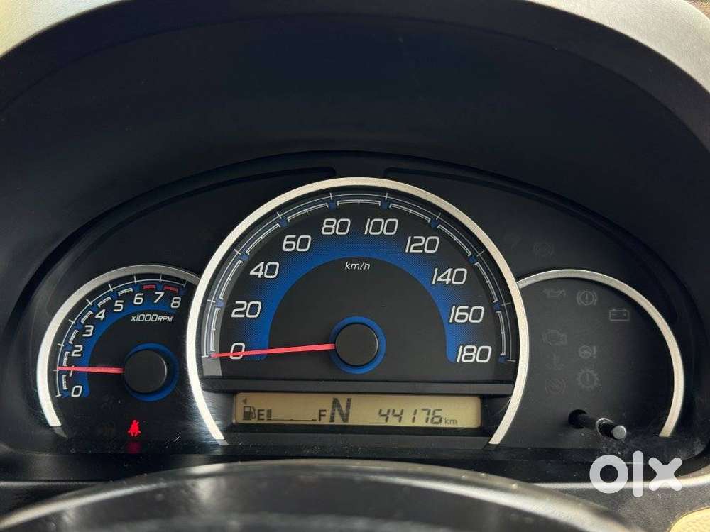 Maruti Suzuki Wagon R 1.0 Vxi Amt, 2018, Petrol