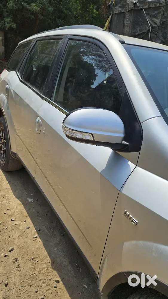 ​xuv500 W6  Recently Serviced  New Battery & Front Tyres  Mh05