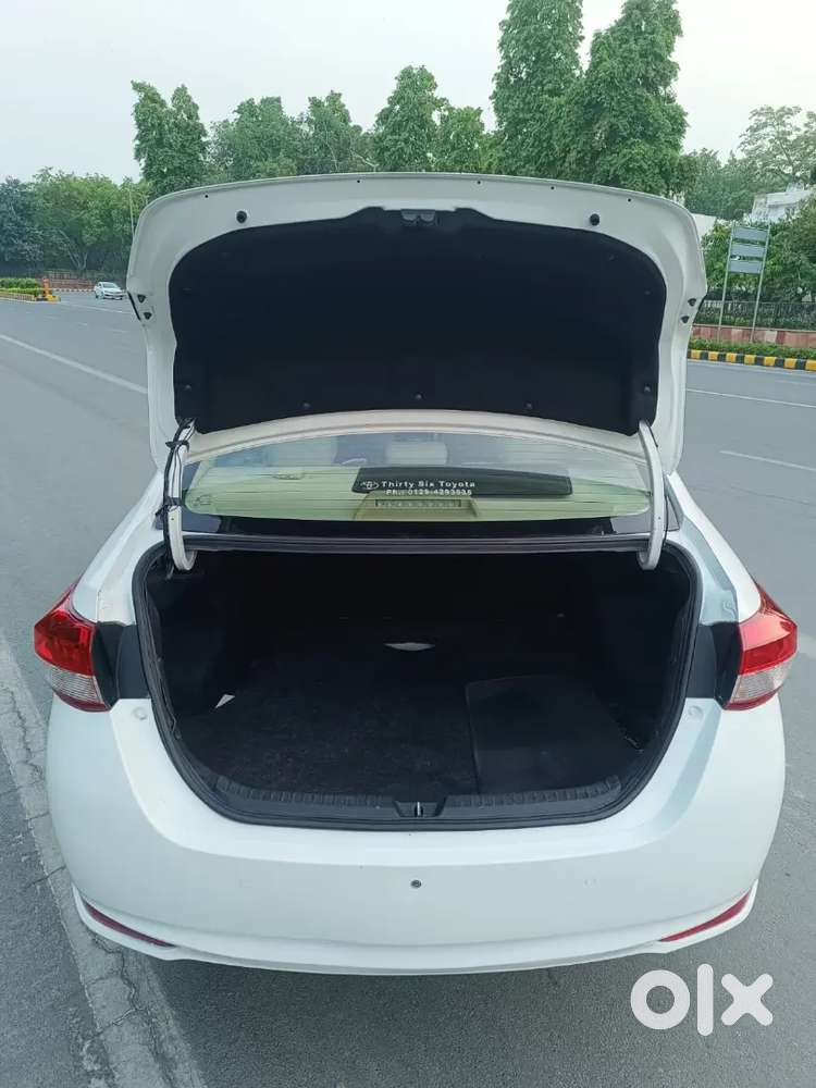Toyota Yaris 2020 Petrol 65000 Km Driven