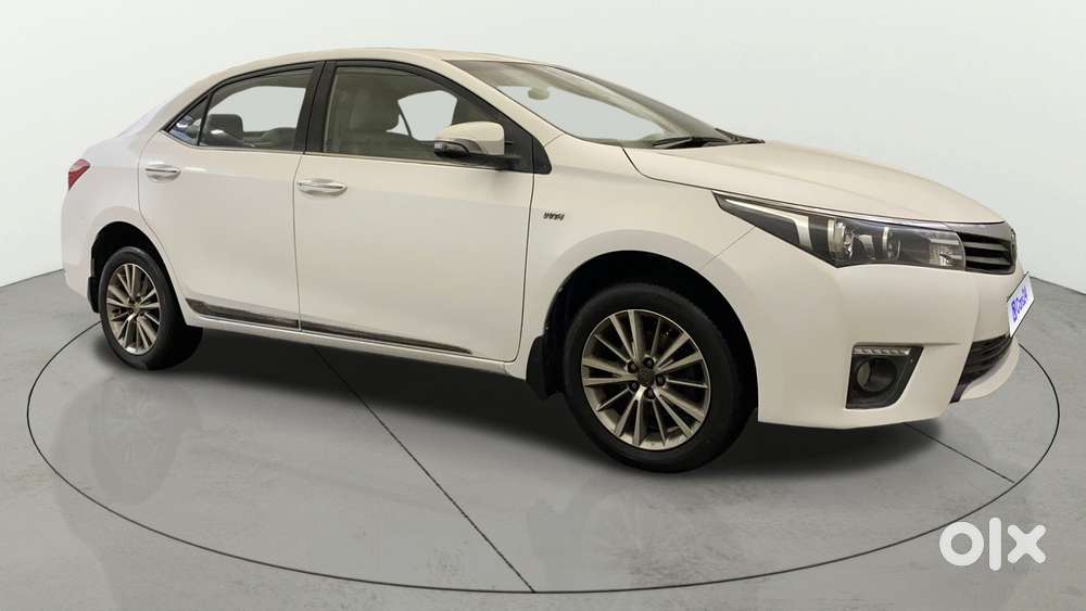 Toyota Corolla Altis 2013-2017 Vl At, 2015, Petrol