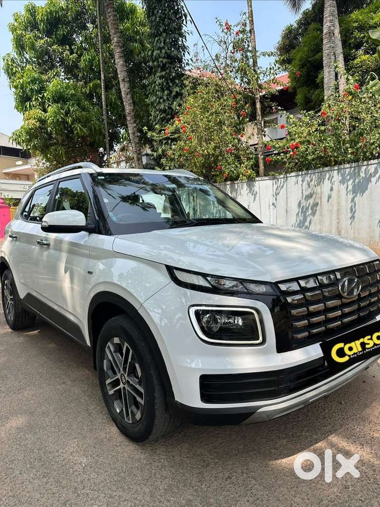 Hyundai Venue 1.0 Sx (o) Turbo Dct, 2023, Petrol