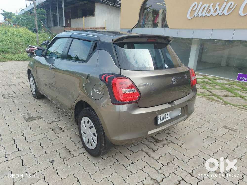 Maruti Suzuki Swift Amt Vxi, 2022, Petrol