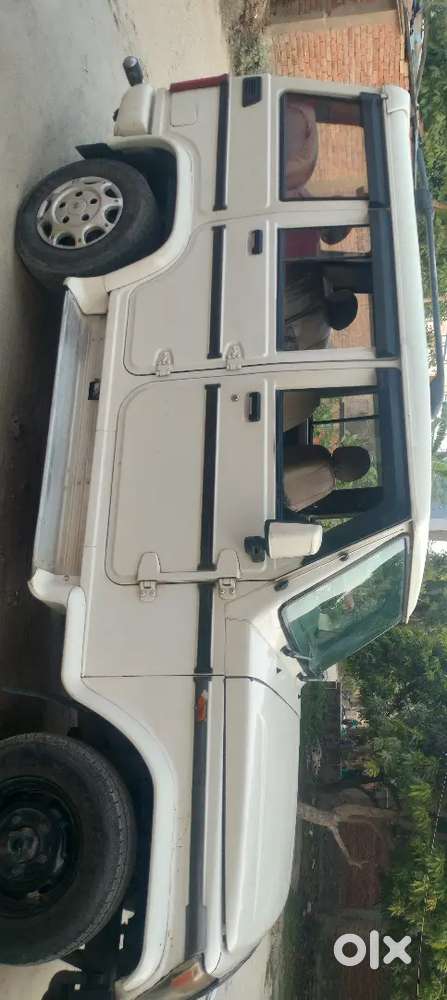 Mahindra Bolero 2014 Diesel 98000 Km Driven