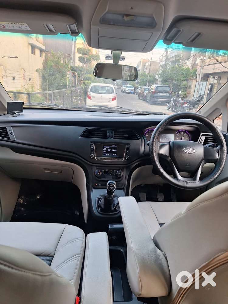 Mahindra Marazzo M4 8str, 2018, Diesel