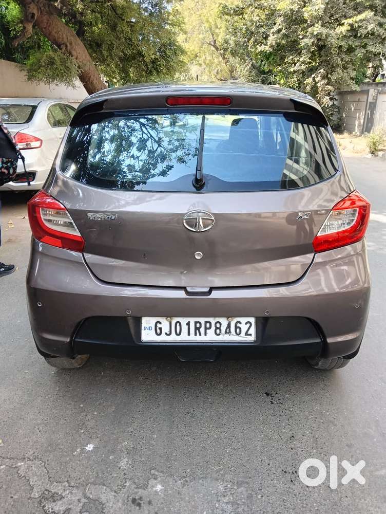 Tata Tiago 1.2 Revotron Xz, 2016, Petrol