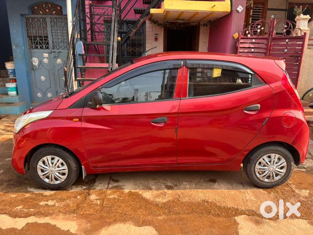 Hyundai Eon 2013 Petrol Well Maintained
