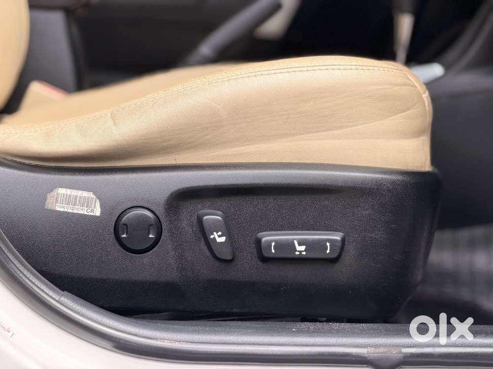Toyota Corolla Altis Vl, 2017, Petrol