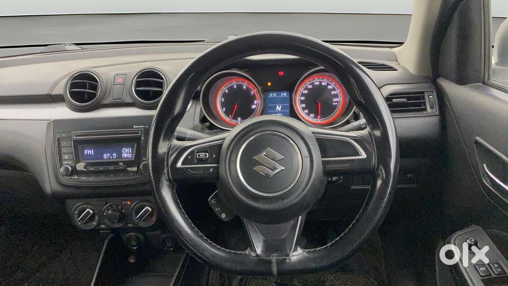 Maruti Suzuki Swift Amt Vxi, 2020, Petrol