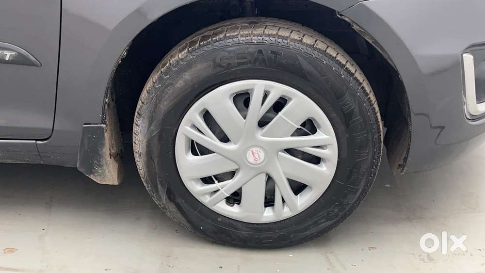 Maruti Suzuki Swift Vvt Vxi, 2016, Petrol