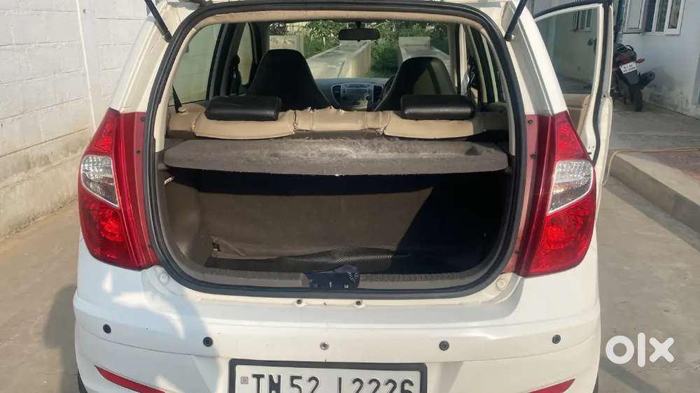 Hyundai I10 Sportz 2015 Variant