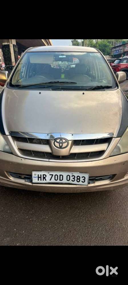 Toyota Innova 2.5 V 7 Str, 2004, Diesel