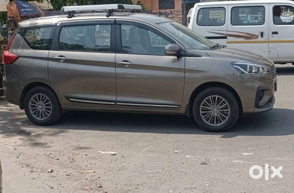 Maruti Suzuki Ertiga Vxi 2025