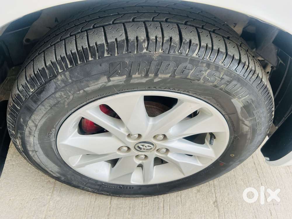 Toyota Innova Crysta 2.4 G Mt 7 Str, 2017, Diesel