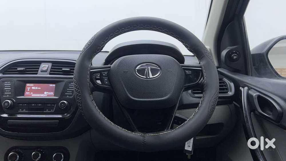 Tata Tiago Xza, 2019, Petrol