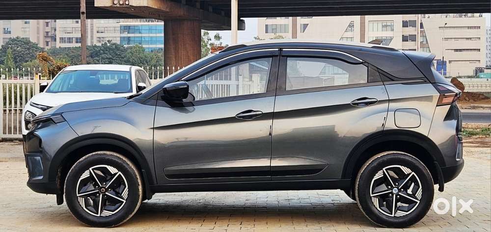 Tata Nexon Fearless Plus (ps)  1.2 Petrol Dca (adas), 2023