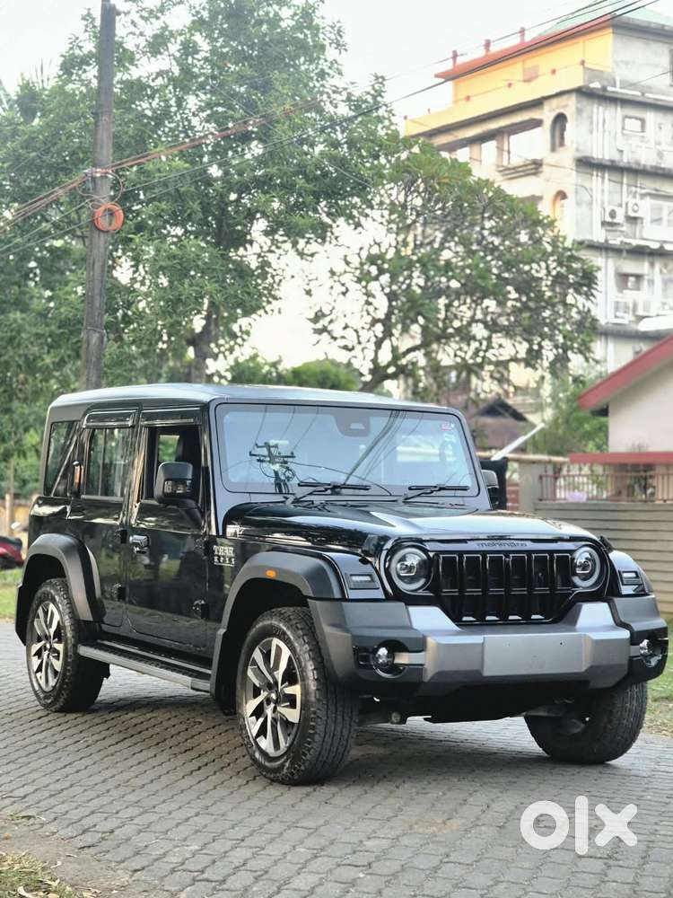 Mahindra Thar Roxx Ax7 L Diesel At 2wd, 2026, Diesel