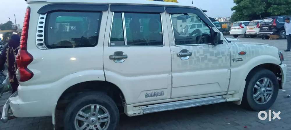 Mahindra Scorpio Getaway 2011 Diesel 160000 Km Driven