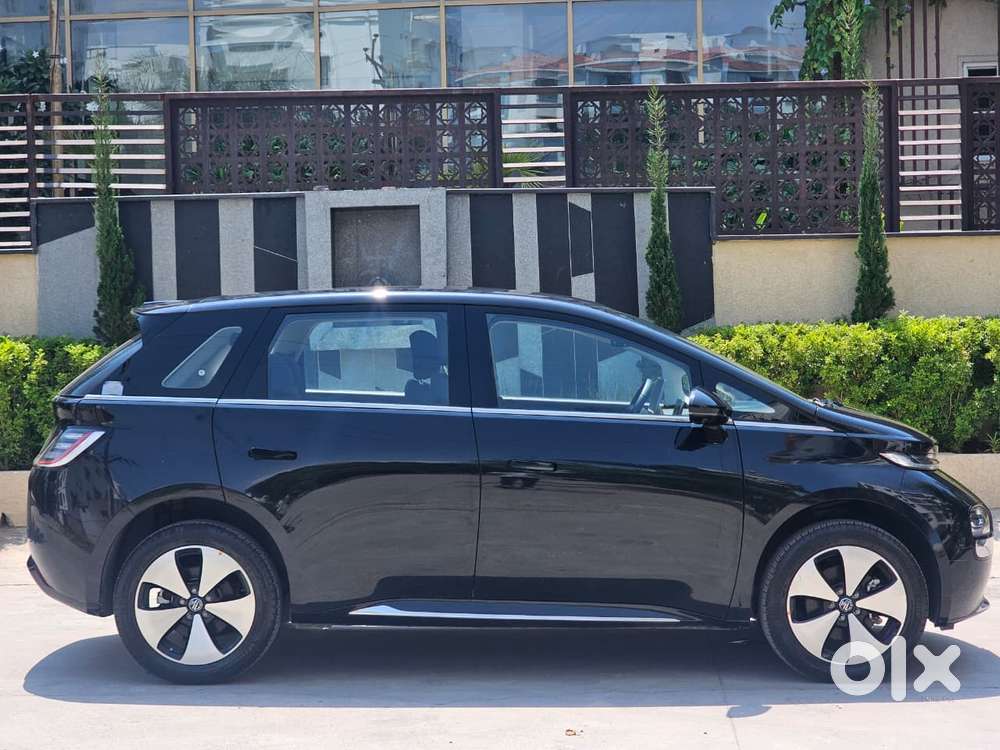 Mg Windsor Ev Essence, 2025, Electric