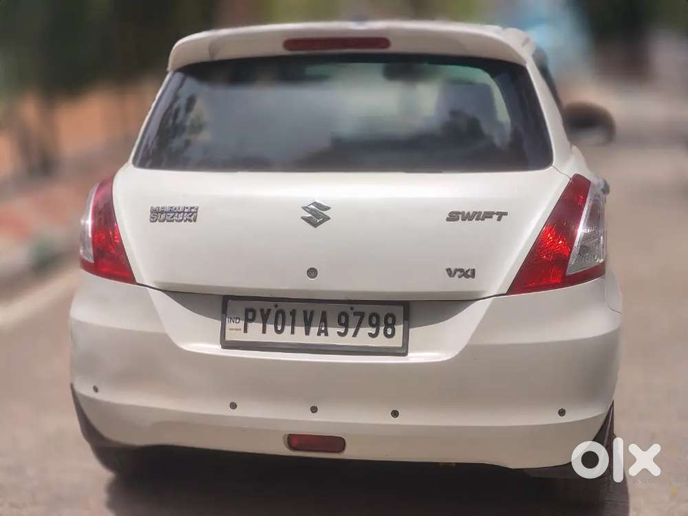 Maruti Suzuki Swift 2012 Petrol 71000 Km Driven