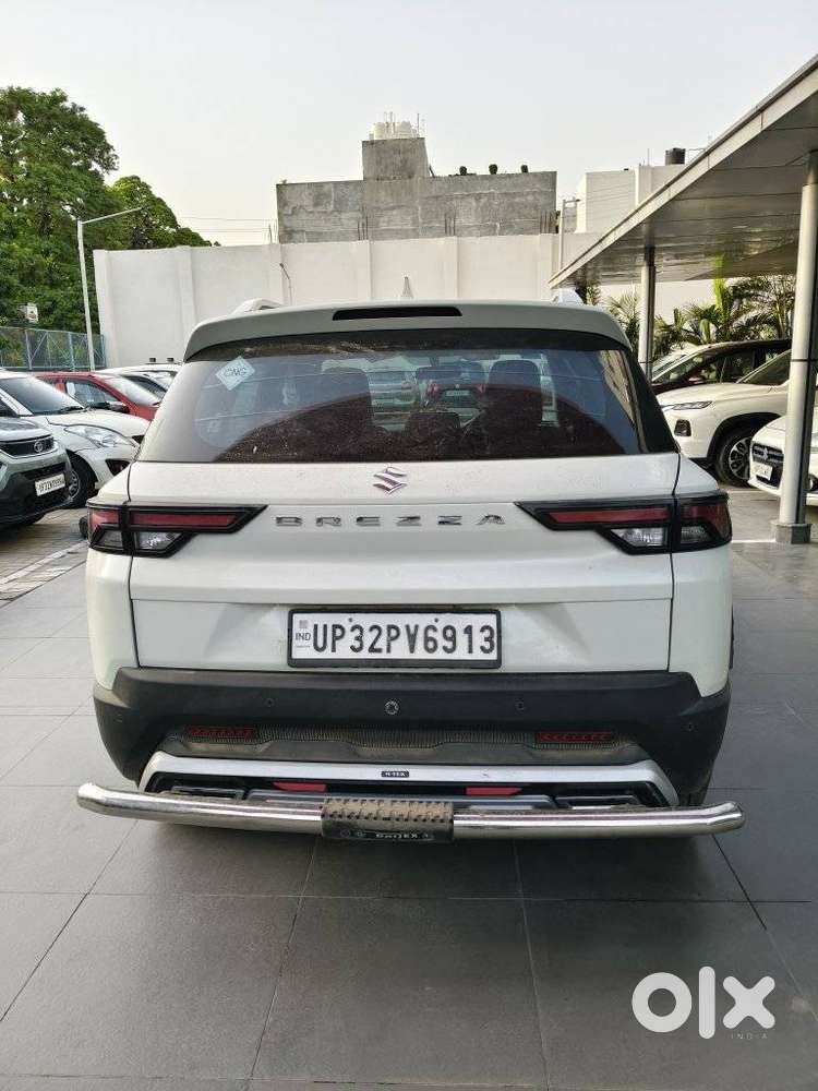 Maruti Suzuki Brezza 1.5 Lxi Cng, 2024, Cng & Hybrids