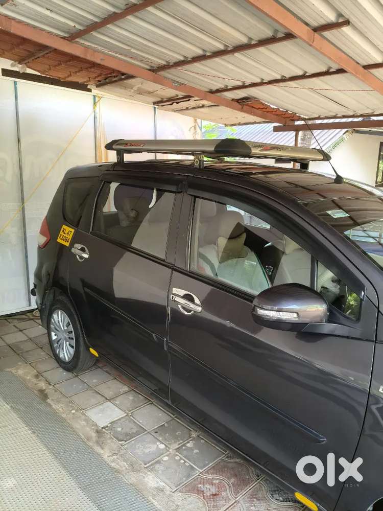 Maruti Suzuki Ertiga 2016 Diesel 107800 Km Driven