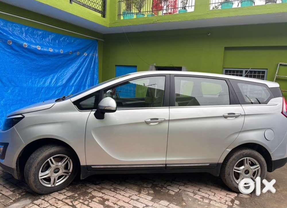 Mahindra Marazzo Diesel 2019