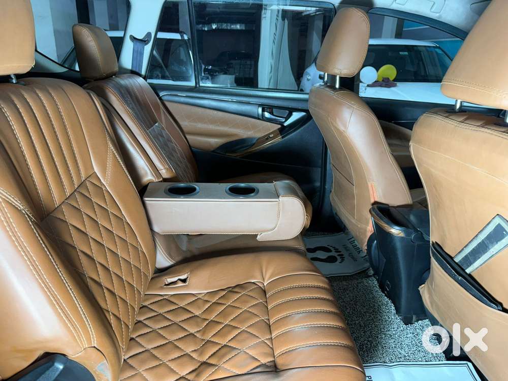 Toyota Innova Crysta 2.4 Gx Mt 8s, 2016, Diesel