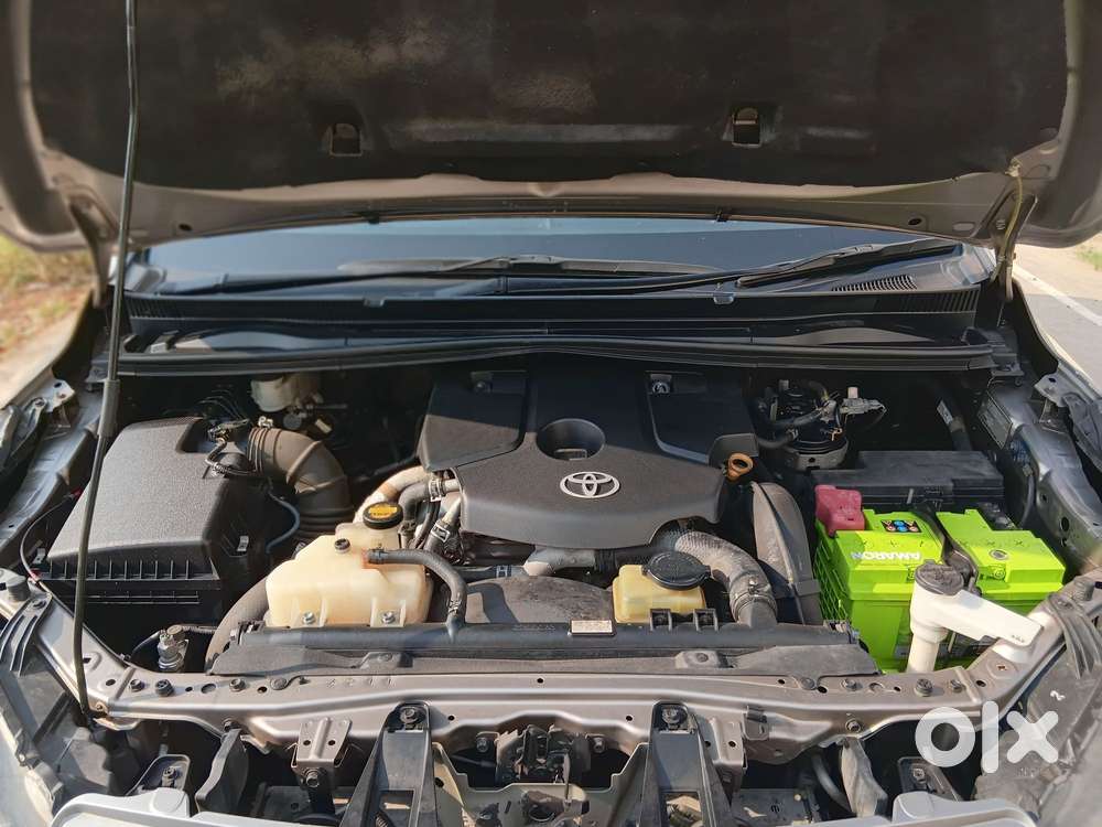 Toyota Innova Crysta 2.8 Z, 2016, Diesel