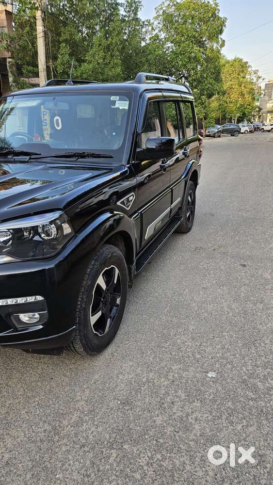 Mahindra Scorpio S11 Mt 7s, 2024, Diesel