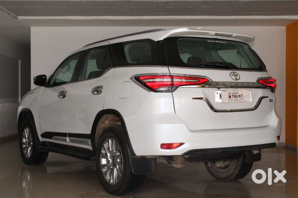 Toyota Fortuner 4x4 At 2.8 Diesel, 2023, Diesel