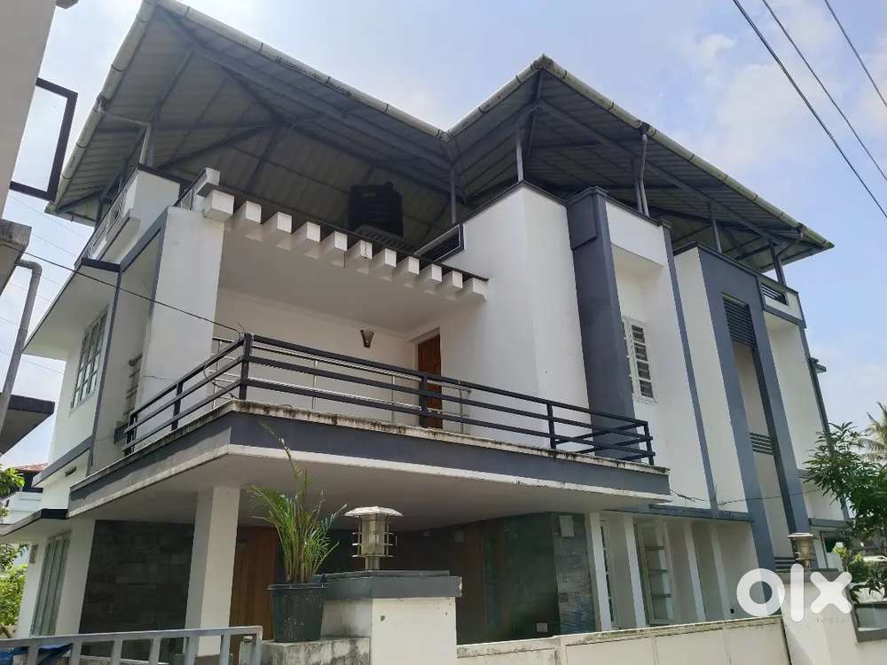 R lese kakkanad 3bhk independent house For Rent Houses & Apartments