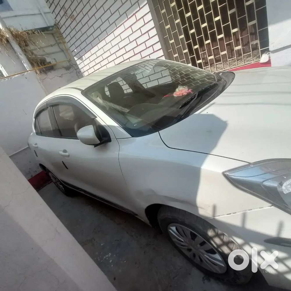Maruti Suzuki Dzire 2022 Petrol 25000 Km Driven
