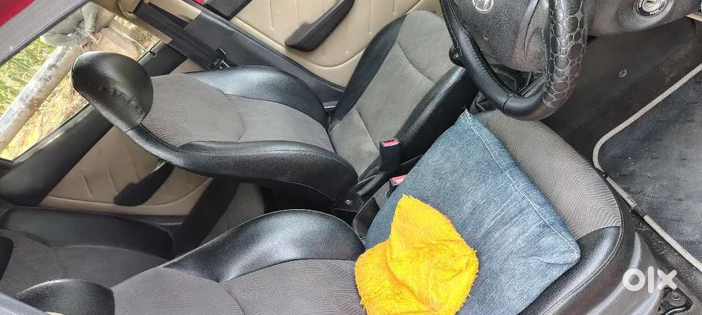 Hyundai Eon 2012 Lpg Shoroom Condition Car