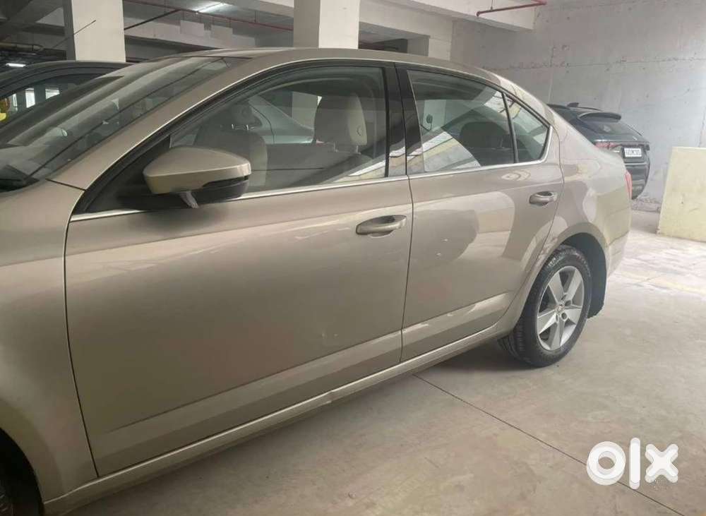 Skoda Octavia 2015 Petrol Car