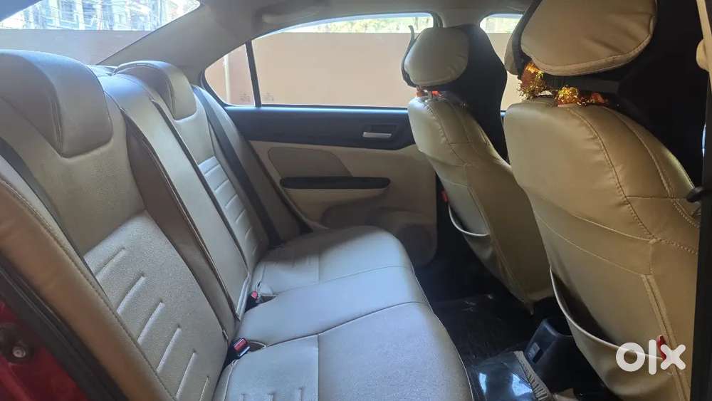 2024 Honda Amaze Vx Cvt (top)  7-year Warranty