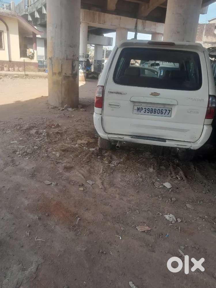 Best Condition Tavera With Ac Ans Leather Touch Interior And Running