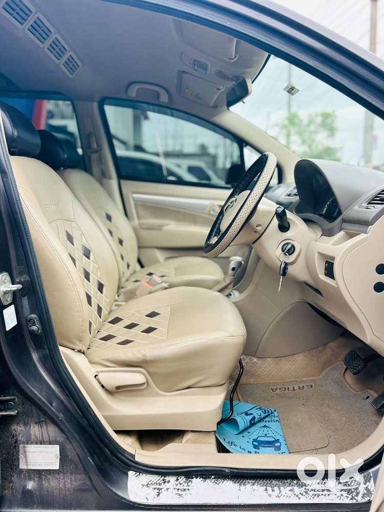 Maruti Suzuki Ertiga Vxi At, 2017, Petrol