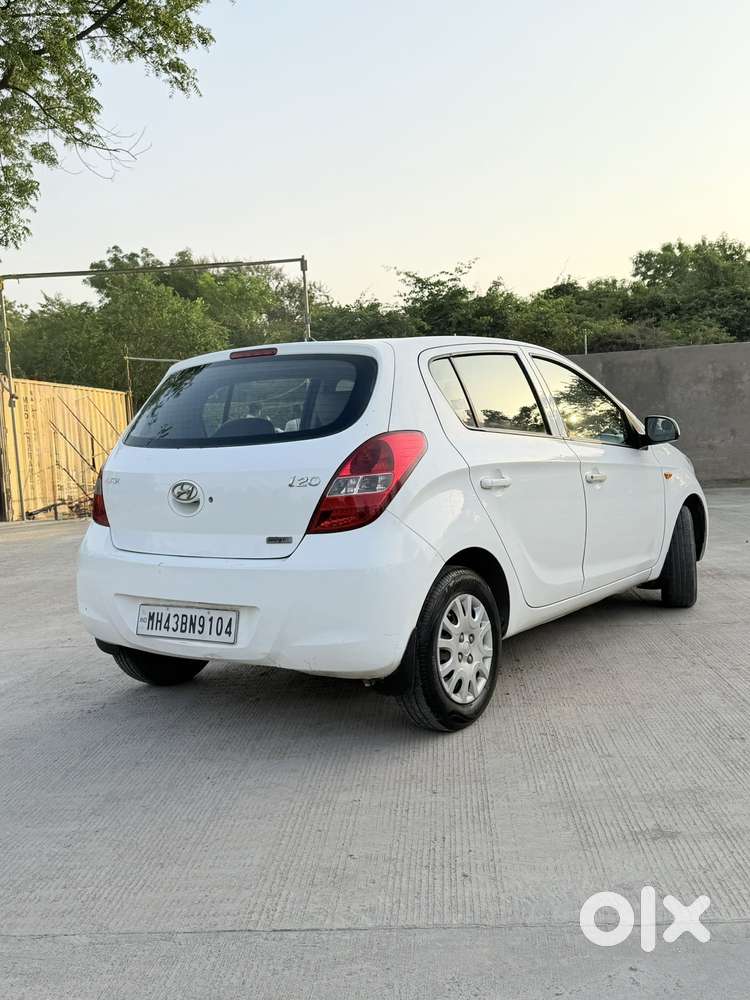 Hyundai I20 Magna, 2011, Petrol