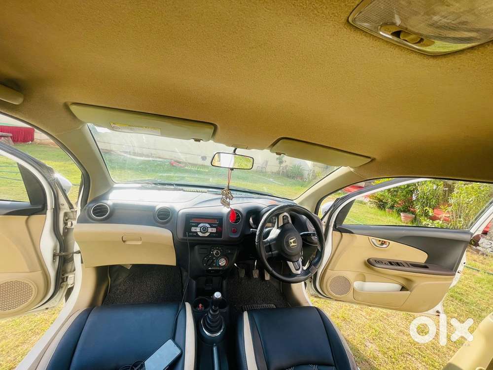 Honda Brio 2012 Petrol Well Maintained