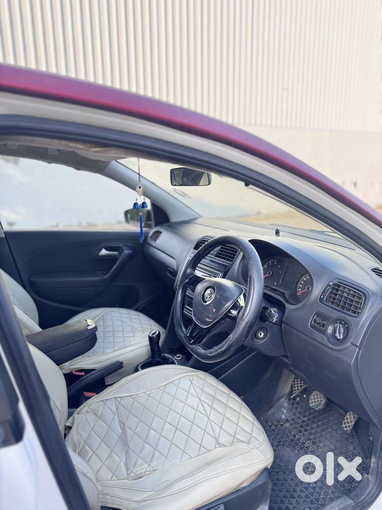 Volkswagen Vento 1.6 Comfortline, 2016, Petrol