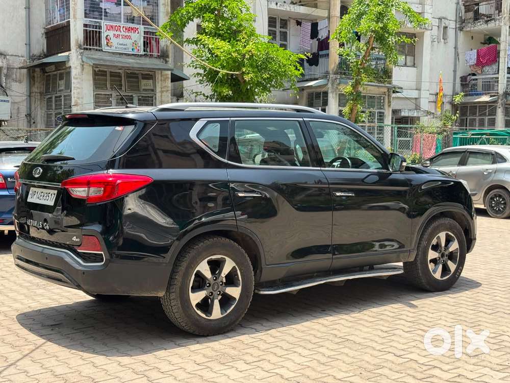 Mahindra Alturas G4 4wd At, 2019, Diesel