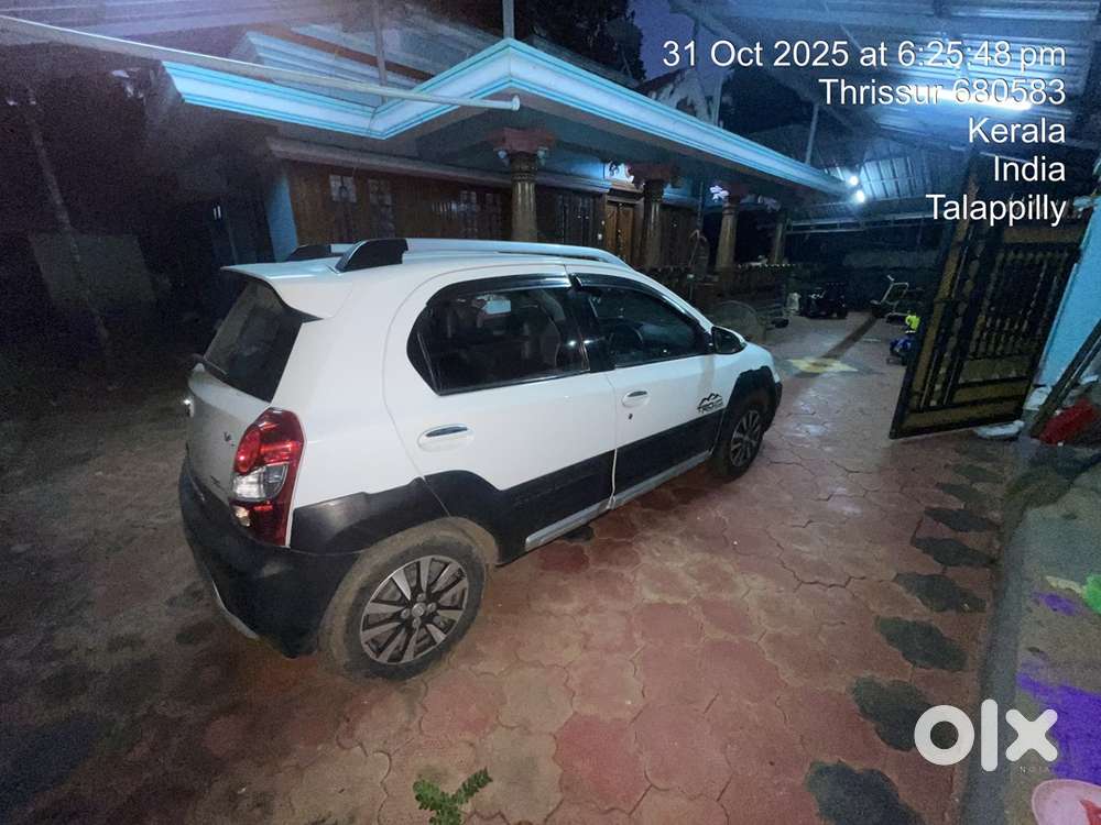 Toyota Etios Cross 2014