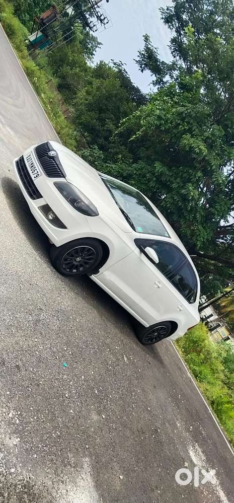 Skoda Rapid 1.6 Mpi Style Plus, 2016, Petrol