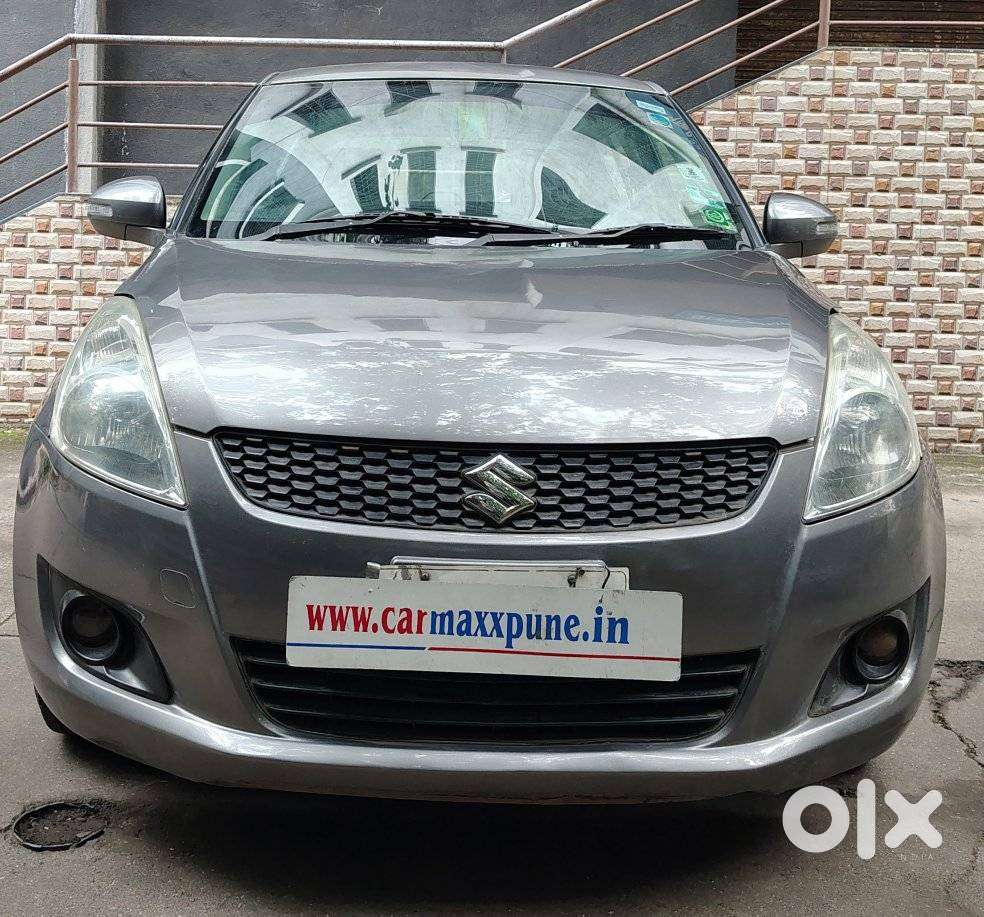 Maruti Suzuki Swift Vxi + Manual, 2012, Petrol