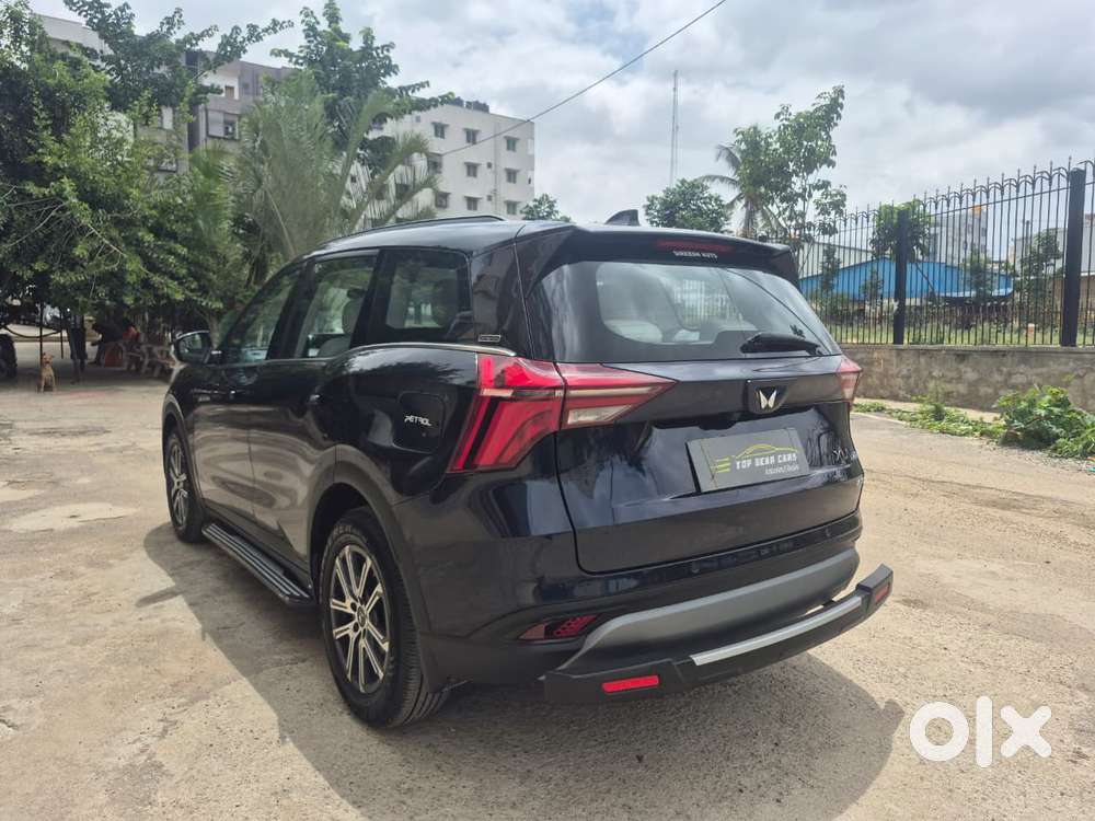 Mahindra Xuv700 2.0 Ax 7 Petrol At Str, 2024, Petrol