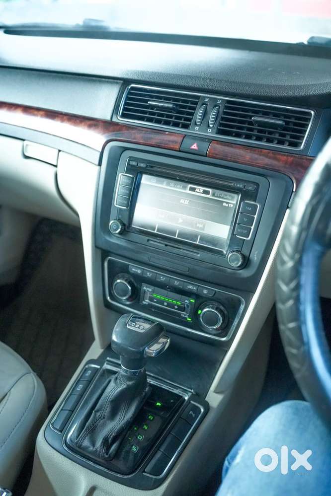 Skoda Superb Petrol 2010 Year