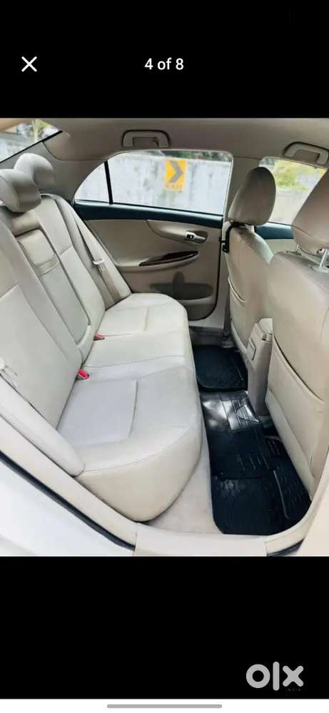 Toyota Corolla Altis 2012