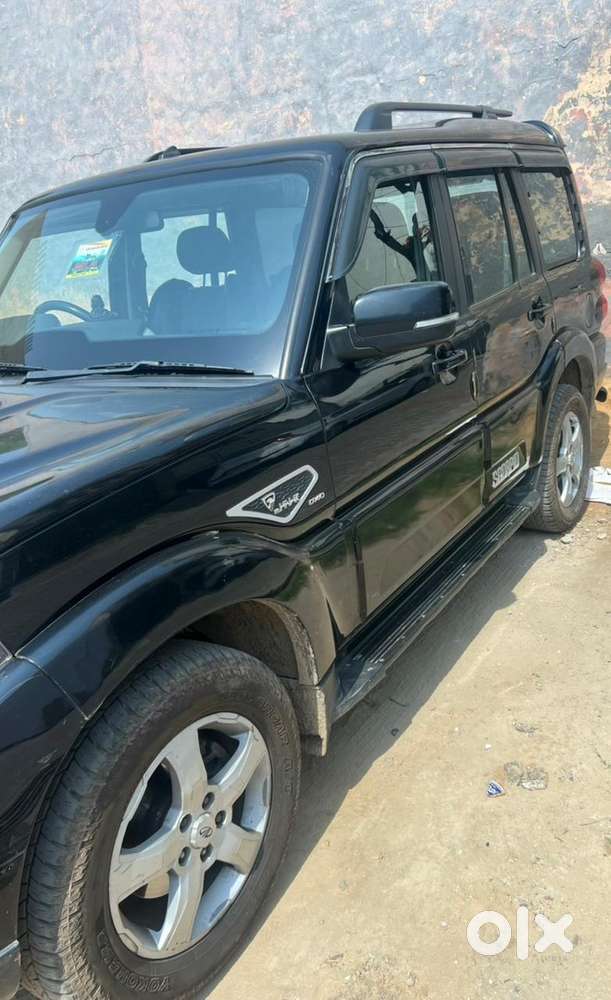 Mahindra Scorpio Classic 2022 Captain Seat
